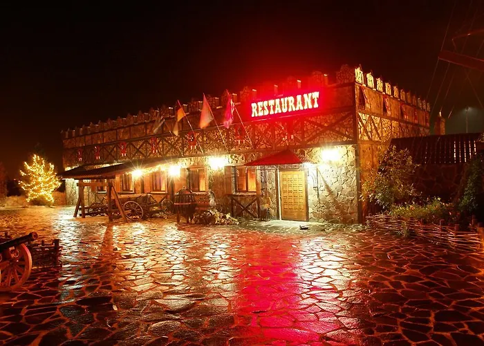 Готель Чорний Замок Івано-Франківськ